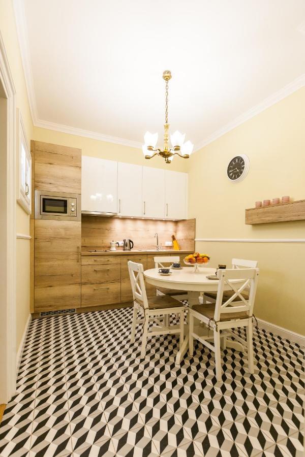 Vintage Poselska Apartment Krakow Luaran gambar
