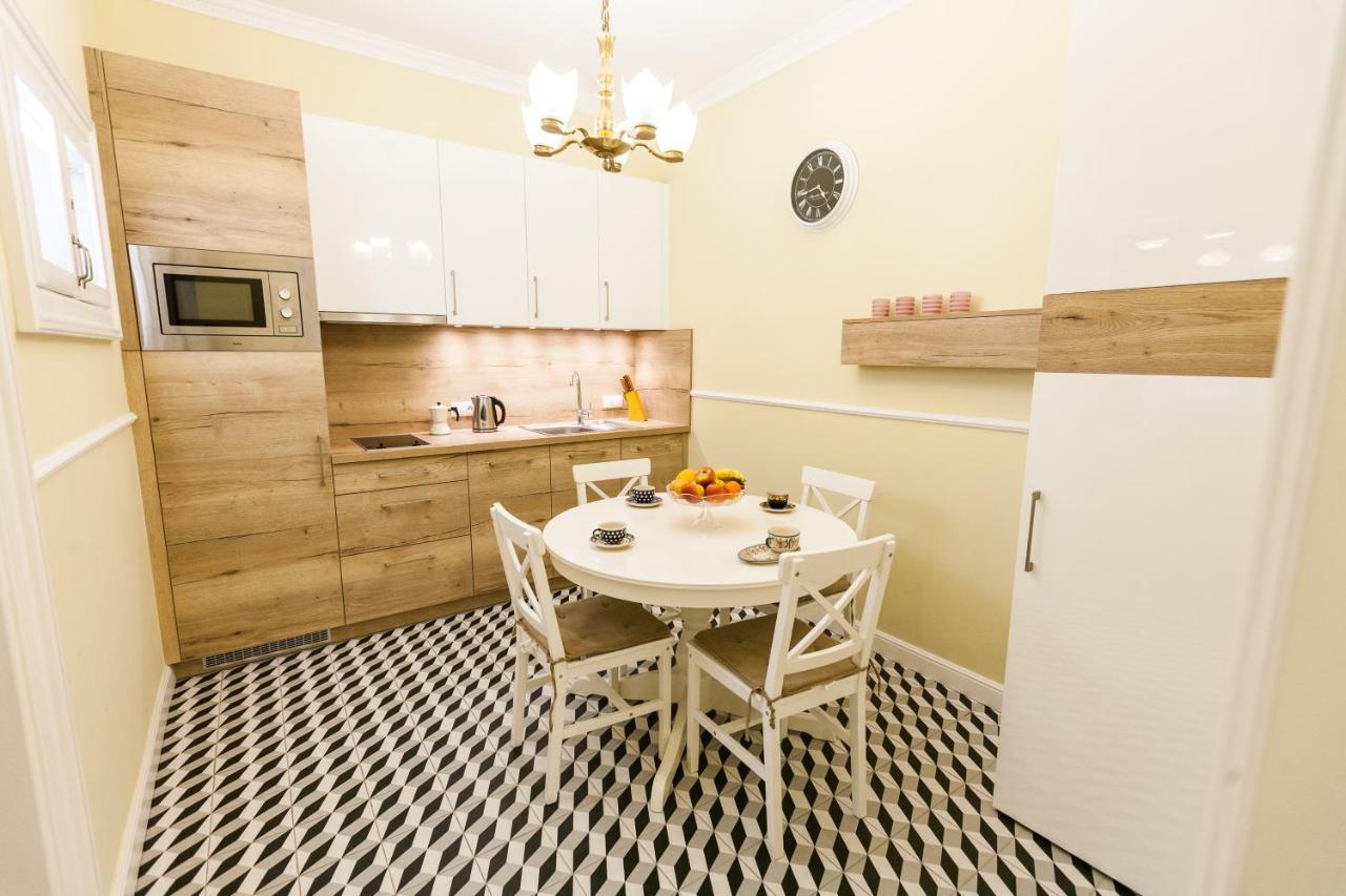 Vintage Poselska Apartment Krakow Luaran gambar