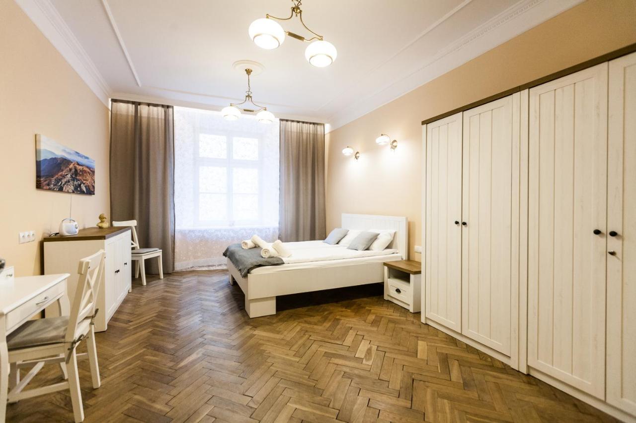 Vintage Poselska Apartment Krakow Luaran gambar